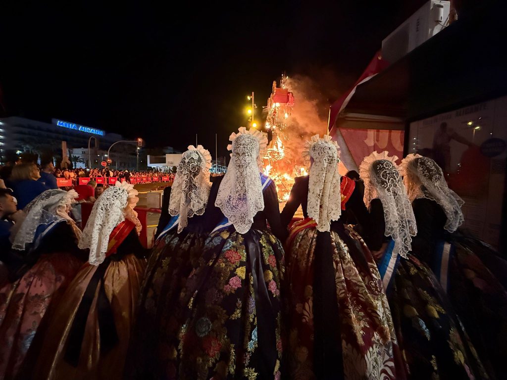 Día de la Cremà Hoguera Explanada 2025