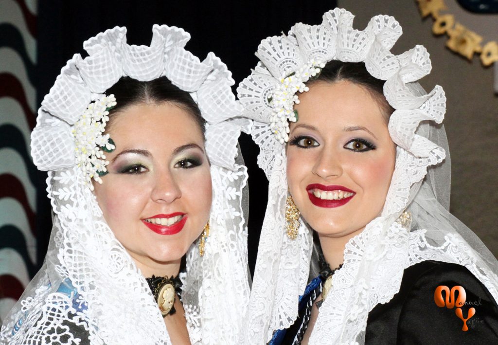 Damas adultas hoguera explanada 2015