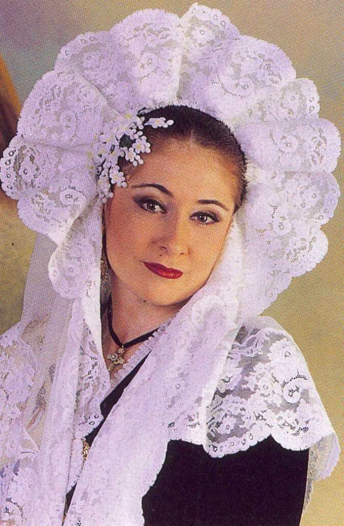 Belleza adulta hoguera explanada 1996