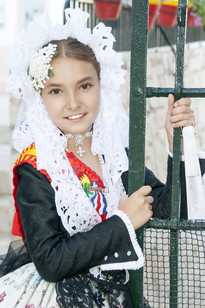 Belleza infantil hoguera explanada 2014