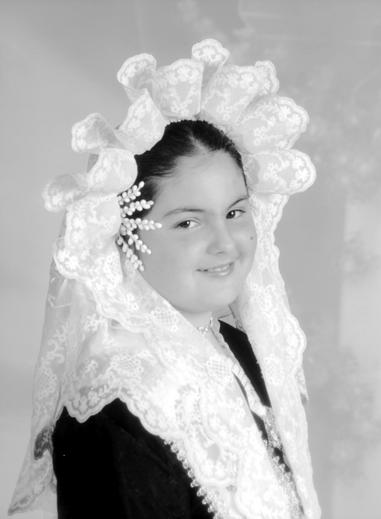 Dama infantil hoguera explanada 2002