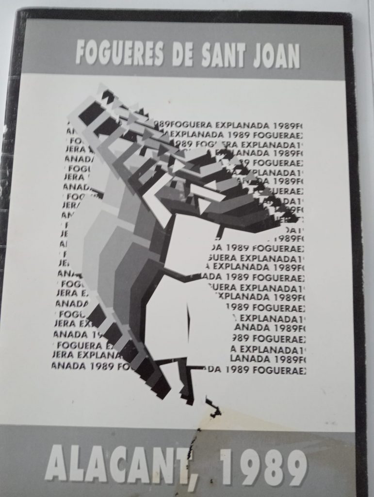 Portada llibret 1989 hoguera explanada